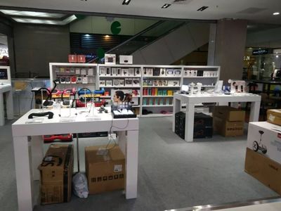 萬順達(dá) 一個有格調(diào)的數(shù)碼潮店